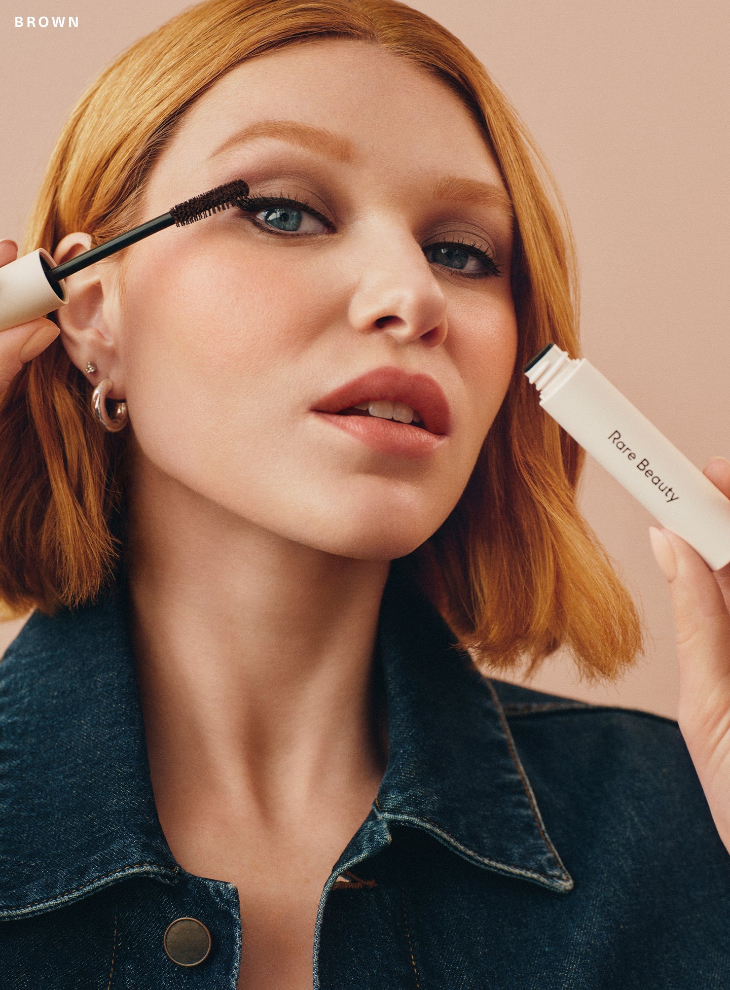 Perfect Strokes Universal Volumizing Mascara – Brown