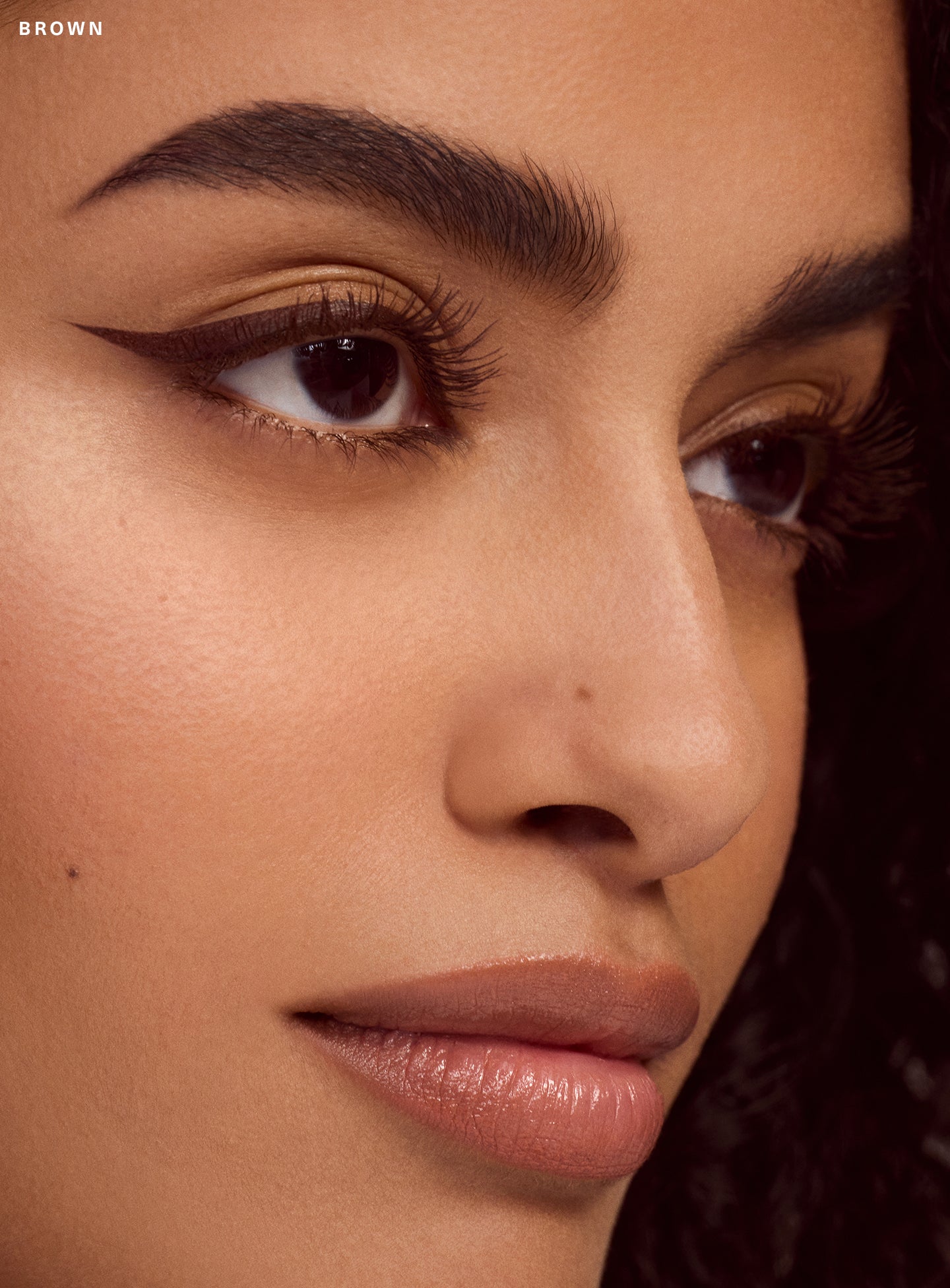 Perfect Strokes Matte Liquid Liner – Brown