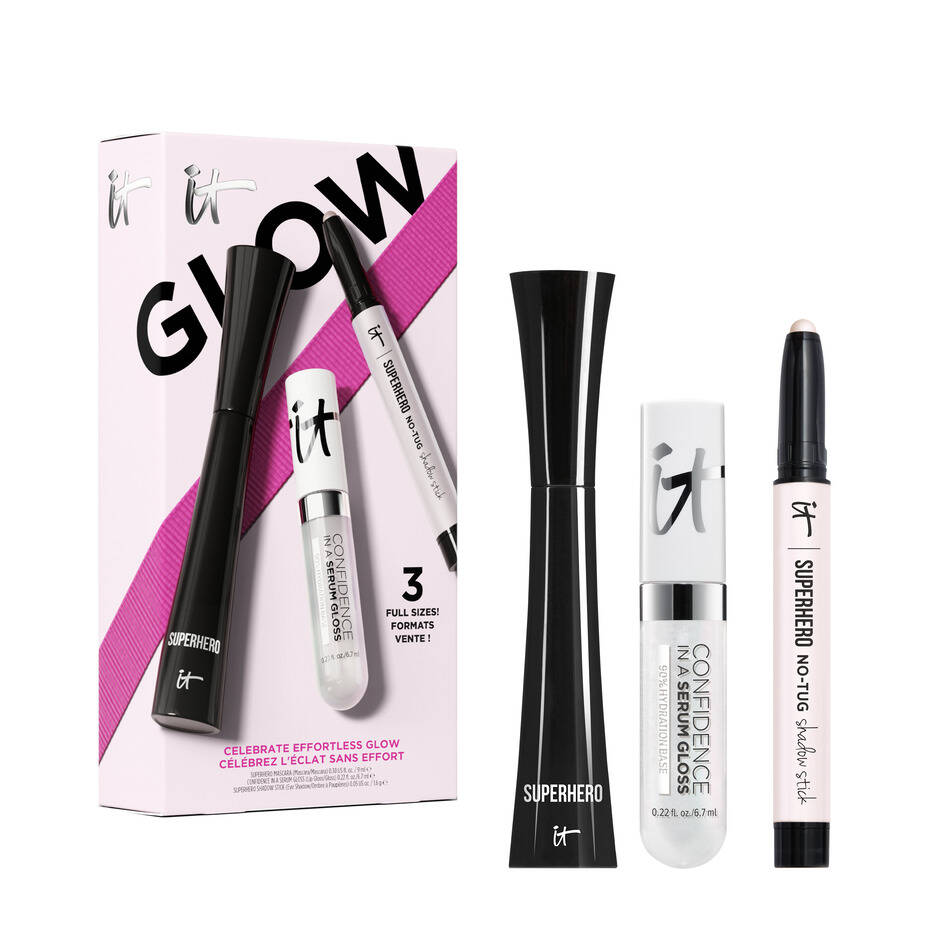 Celebrate Effortless Glow Blurred Lines Makeup Gift Set